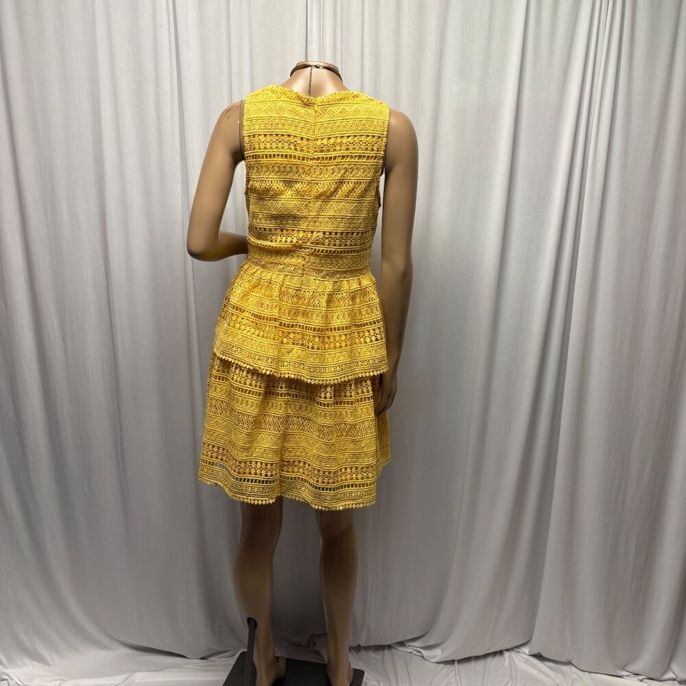Miami Yellow Crochet Lace Tiered Dress Womens Size Medium Sleeveless Summer - Picture 5 of 9